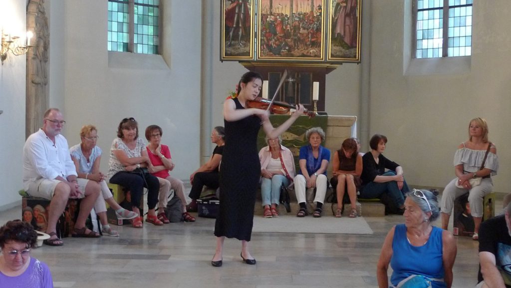 18 Jahre Klassik in der Altstadt - Emma Yoon spielt Bach - pure Freude